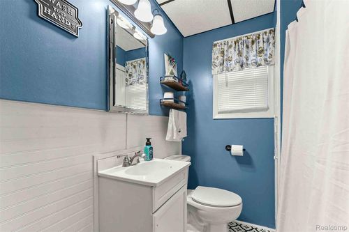 27110 Wager St, Flat Rock, MI, 48134-1614 | Card Image