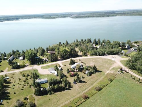 855 Meadowview Road, Rural St. Paul No. 19, County of, AB, T0A1X0 | Card Image