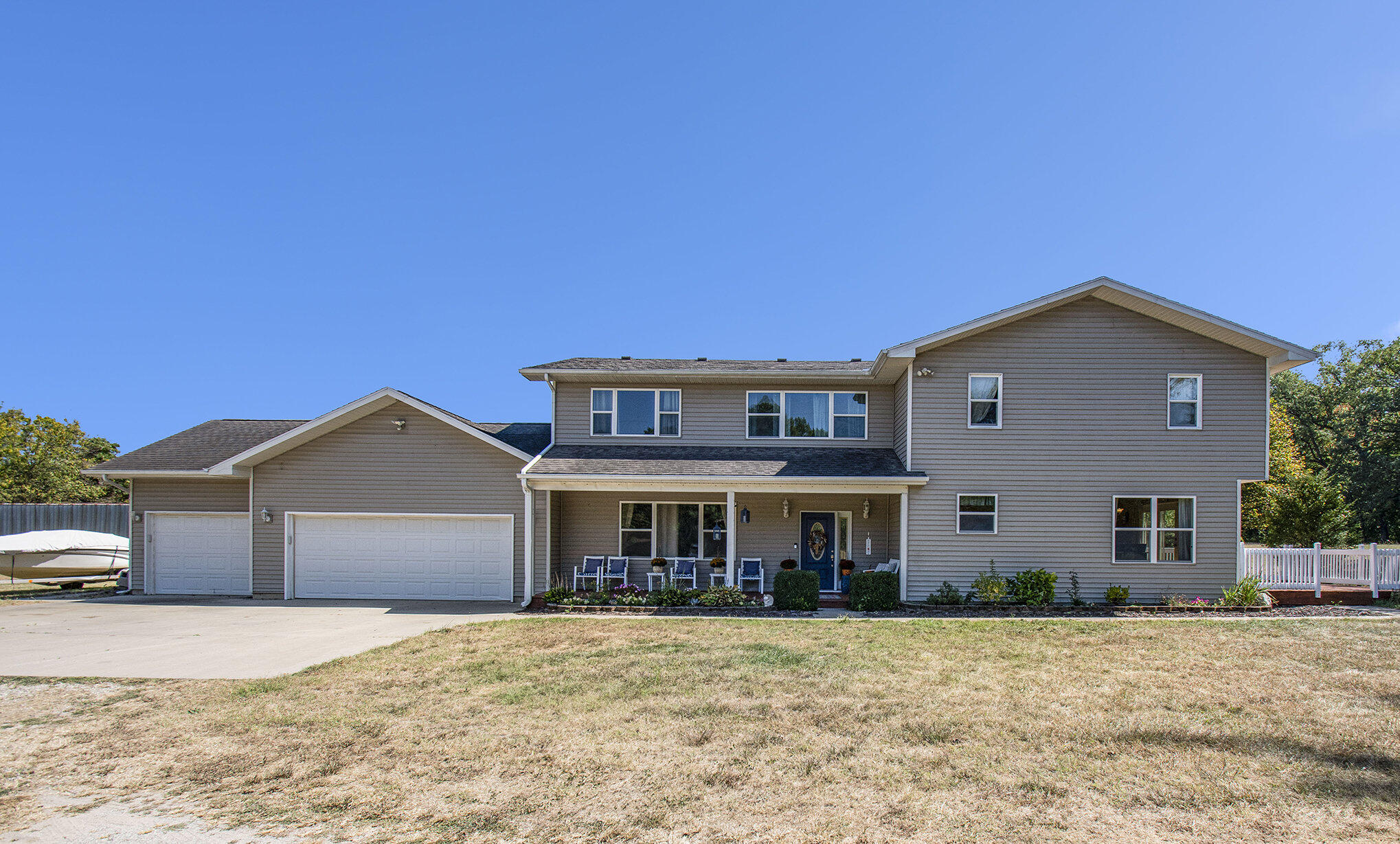 Hatfield Rd, Niles, MI 49120