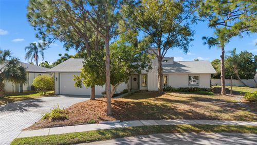 402 72nd St Nw, Bradenton, FL, 34209-2241 | Card Image