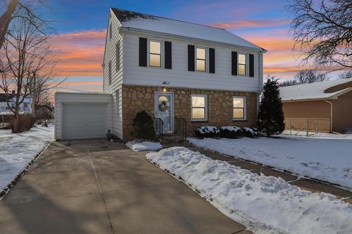 108 4th Street, Waunakee, WI, 53597 | Card Image