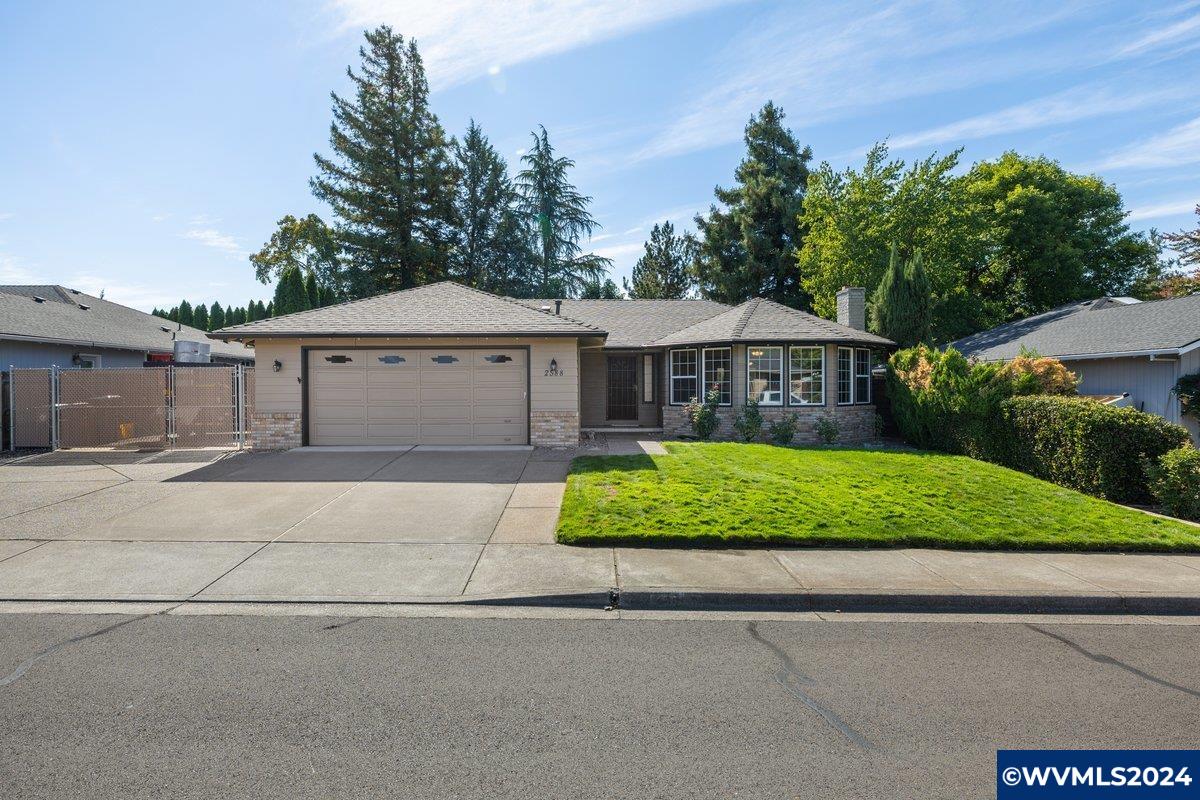 Roberts Rd, Medford, OR 97504