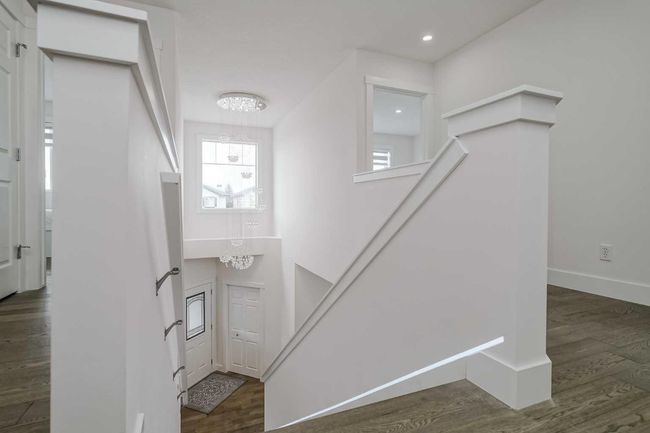 122 Rockywood Cir Nw, House other with 4 bedrooms, 4 bathrooms and 4 parking in Calgary AB | Image 21