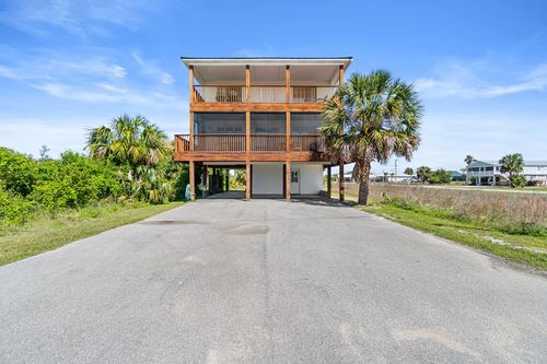 141 Pineda St, Port St. Joe, FL, 32456-6437 | Card Image