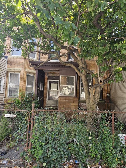 171 Mclean Ave, Yonkers, NY, 10705-2435 | Card Image