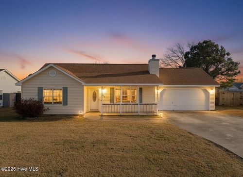 166 Glenwood Dr, Hubert, NC, 28539-4529 | Card Image