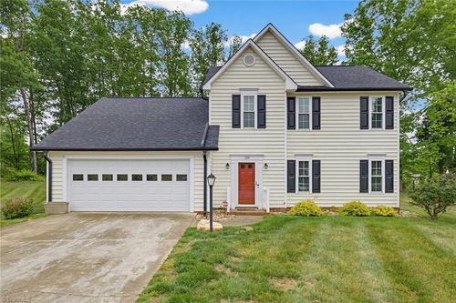 129 Culler Way, King, NC, 27021-8753 | Card Image