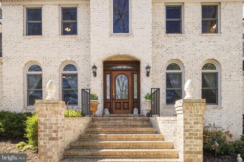 7929 Wellington Dr, WARRENTON, VA, 20186-9723 | Card Image