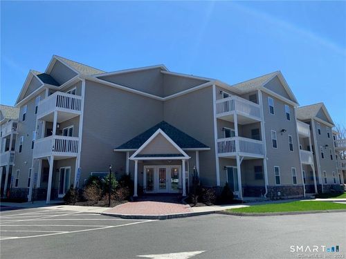 204-76 Liberty St, Southington, CT, 06489-3141 | Card Image