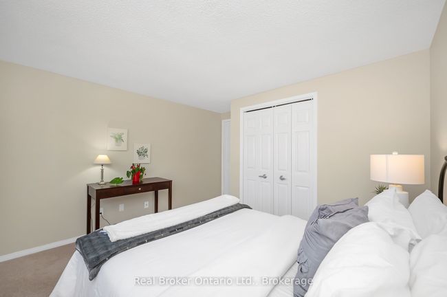 2013 Windy Oaks Dr, House other with 5 bedrooms, 4 bathrooms and 4 parking in Burlington ON | Image 21