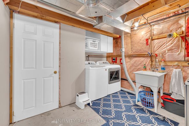 1803 Vicky Cir, House other with 4 bedrooms, 2 bathrooms and 2 parking in Windsor ON | Image 30