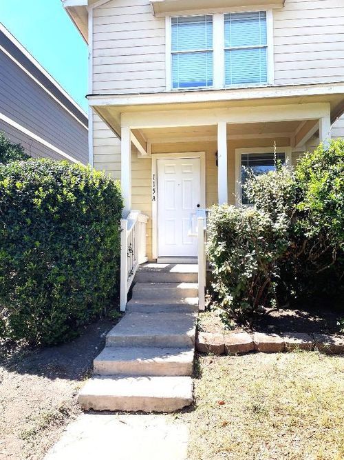 a-115 Auction Oak, Kyle, TX, 78640-5966 | Card Image