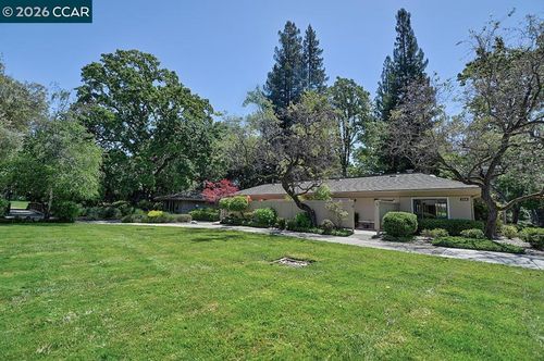 2-2216 Tice Creek Dr, Walnut Creek, CA, 94595-5204 | Card Image
