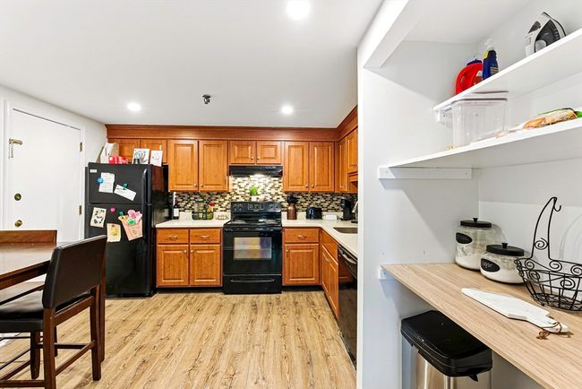 APT-12C - 53 Swanson Ct, Condo with 2 bedrooms, 1 bathrooms and 1 parking in Boxborough MA | Image 5