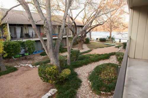 apt-238-500 E Riverside Dr, Austin, TX, 78704-1343 | Card Image