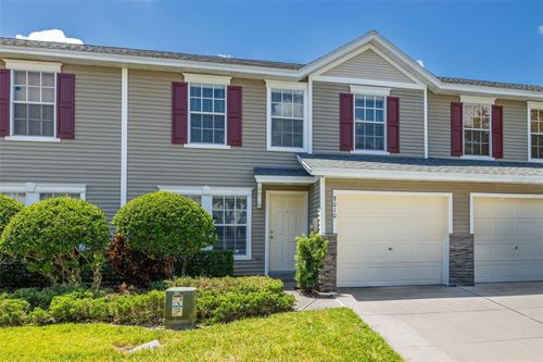 8010 Thoroughbred Loop, LARGO, FL, 33773-1672 | Card Image