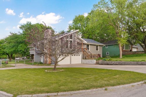 4740 S Glenn Ave, Springfield, MO, 65810-1211 | Card Image