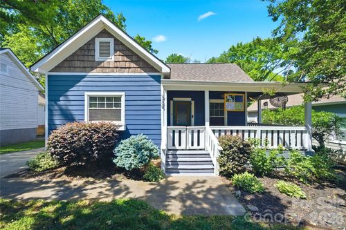 734 Herrin Ave, Charlotte, NC, 28205-1133 | Card Image
