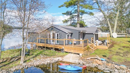 16E Macdonald Cres, Madoc, ON, K0K2K0 | Card Image