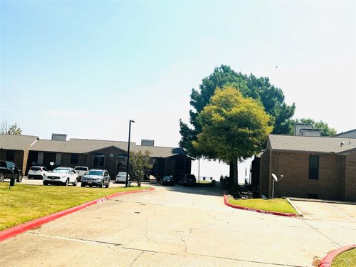 apt-104-4480 Chaha Rd, Garland, TX, 75043-4424 | Card Image