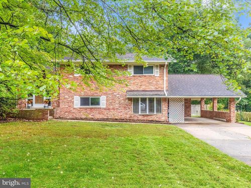 7203 Homestead Pl, SPRINGFIELD, VA, 22151-3301 | Card Image