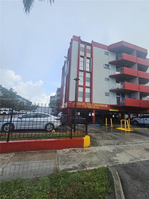 518-1750 W 46th Street, Hialeah, FL, 33012 | Card Image