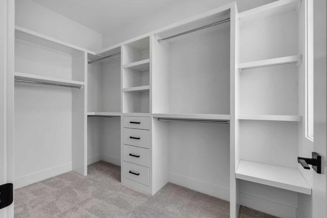 223 Kinniburgh Loop, House other with 4 bedrooms, 4 bathrooms and 5 parking in Chestermere AB | Image 31