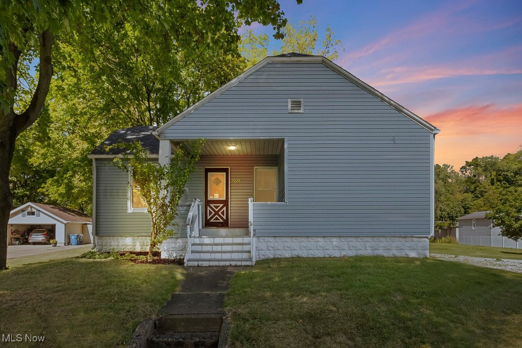 Linwood Rd, Akron, OH 44312