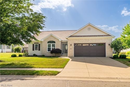 1993 Wynstone Cir Ne, North Canton, OH, 44720-3368 | Card Image