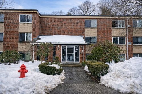 apt-33-11 Weld St, Framingham, MA, 01702-7473 | Card Image