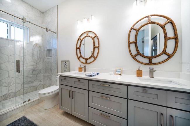 6976 S Shore Dr S, House other with 4 bedrooms, 4 bathrooms and null parking in SOUTH PASADENA FL | Image 62