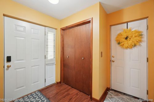 4067 Slattery Rd, North Branch, MI, 48461-8818 | Card Image