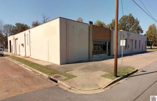 303 N 13th St, Paducah, KY, 42001-2554 | Card Image