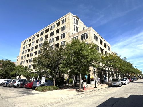 apt-204-10 Dunton Ave, Arlington Heights, IL, 60005-1485 | Card Image