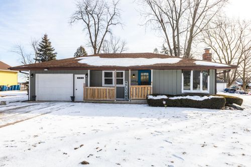 404 N Boxelder St, Odell, IL, 60460-9501 | Card Image