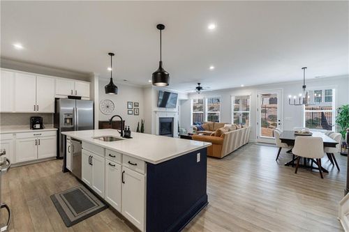 6155 Sweet Bay Ln, Alpharetta, GA, 30004-4704 | Card Image