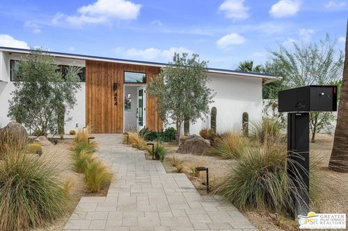 454 E Lindsey Dr, Palm Springs, CA, 92262-2028 | Card Image
