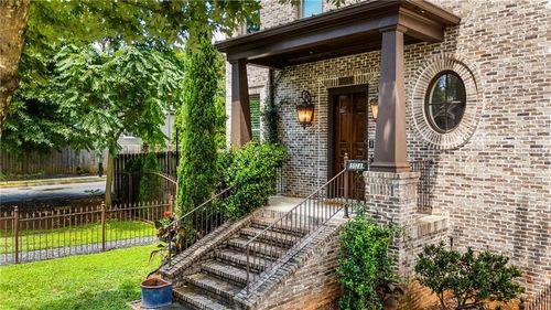 512 Rankin St Ne, ATLANTA, GA, 30308-2812 | Card Image