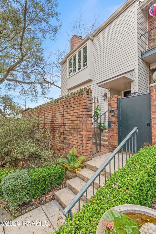 301 Briargate Walk Circle, Lafayette, LA, 70503 | Card Image