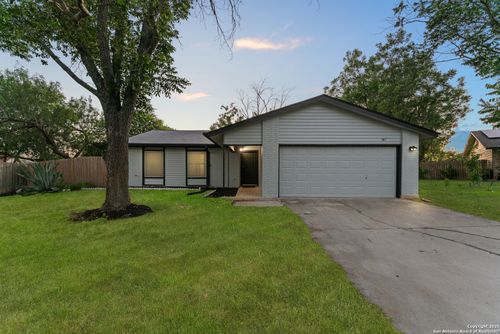 307 Delbert Dr, San Antonio, TX, 78245-1111 | Card Image