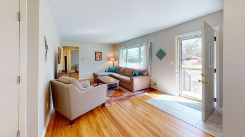 2315 14th Ave Nw, Rochester, MN, 55901-1574 | Card Image