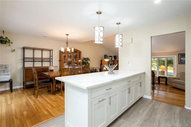 7 Red Oak Ln, House other with 4 bedrooms, 3 bathrooms and null parking in Norwalk CT | Image 11