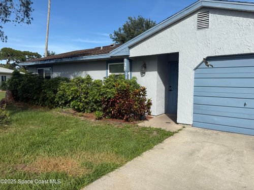 939 Day Way, Melbourne, FL, 32940-7757 | Card Image
