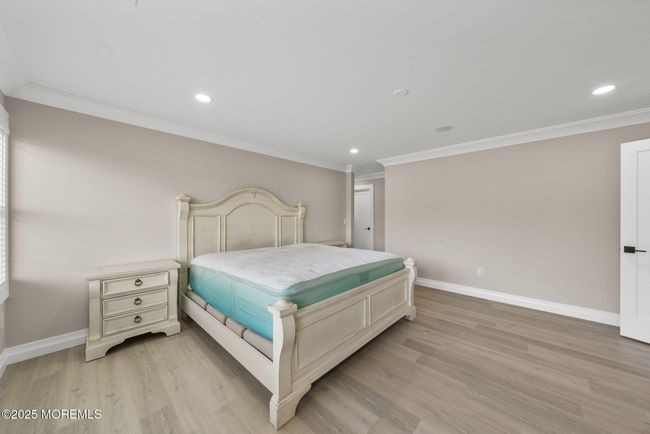 273 Colts Neck Rd, House other with 4 bedrooms, 3 bathrooms and null parking in Farmingdale NJ | Image 27
