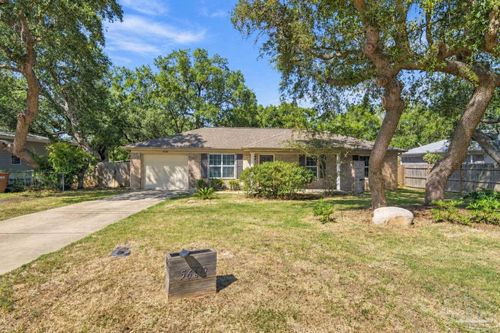 5640 Government Dr, GULF BREEZE, FL, 32563-8642 | Card Image