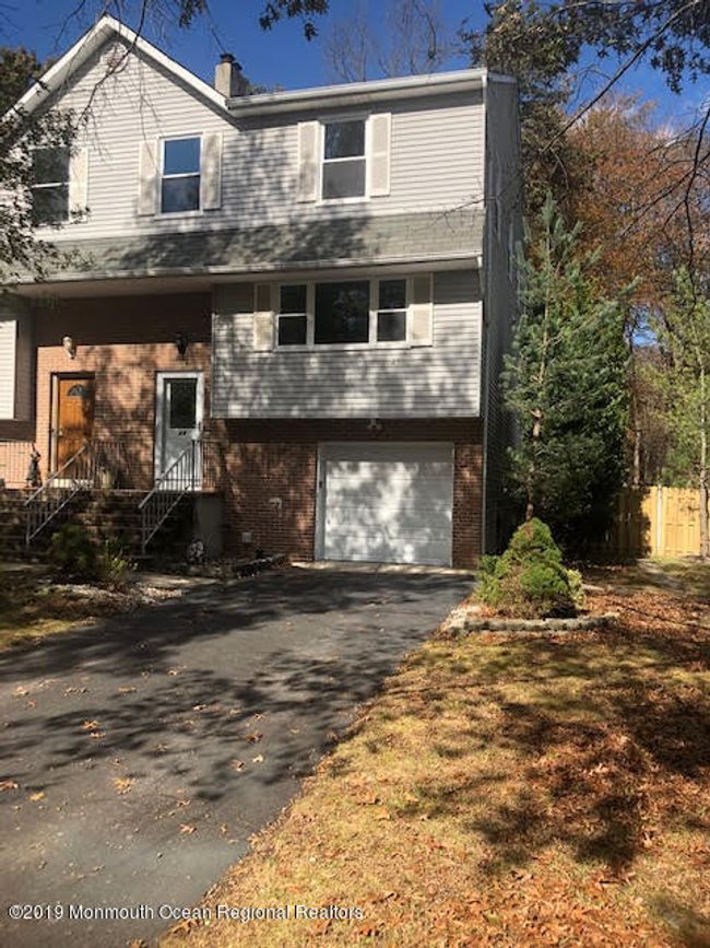 46 Dortmunder Dr, Townhouse with 4 bedrooms, 3 bathrooms and null parking in Manalapan NJ | Image 31