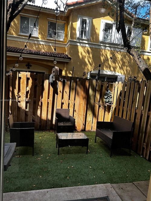 28-10775 Nw 83rd Ter, Doral, FL, 33178-1691 | Card Image