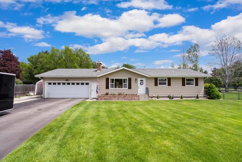 77 Scarborough Avenue, Kalispell, MT, 59901 | Card Image