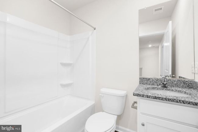 8124 Bartholomew Ct, Townhouse with 3 bedrooms, 3 bathrooms and null parking in BALTIMORE MD | Image 18