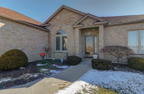 901 Pheasant Run Road, Tuscola, IL, 61953 | Card Image